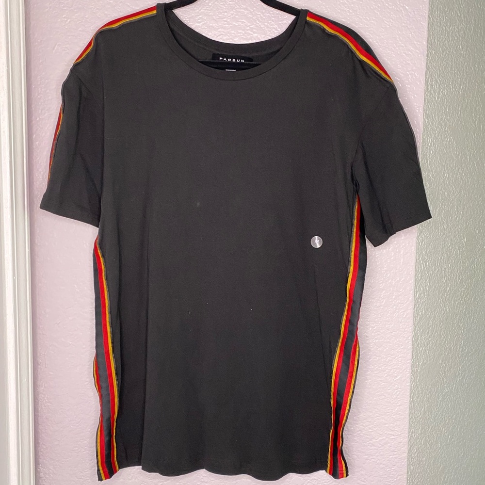 Pacsun men’s Long line T-shirt